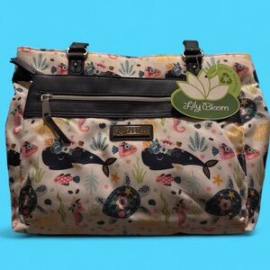Lily Bloom Tote Bag | Brand New With Tags | Eco-Friendly Ocean Print
